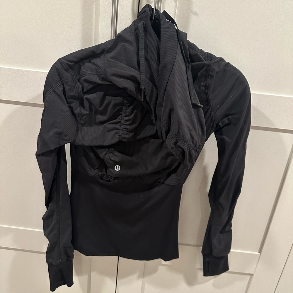 Lululemon jacket - Picture 2 of 4